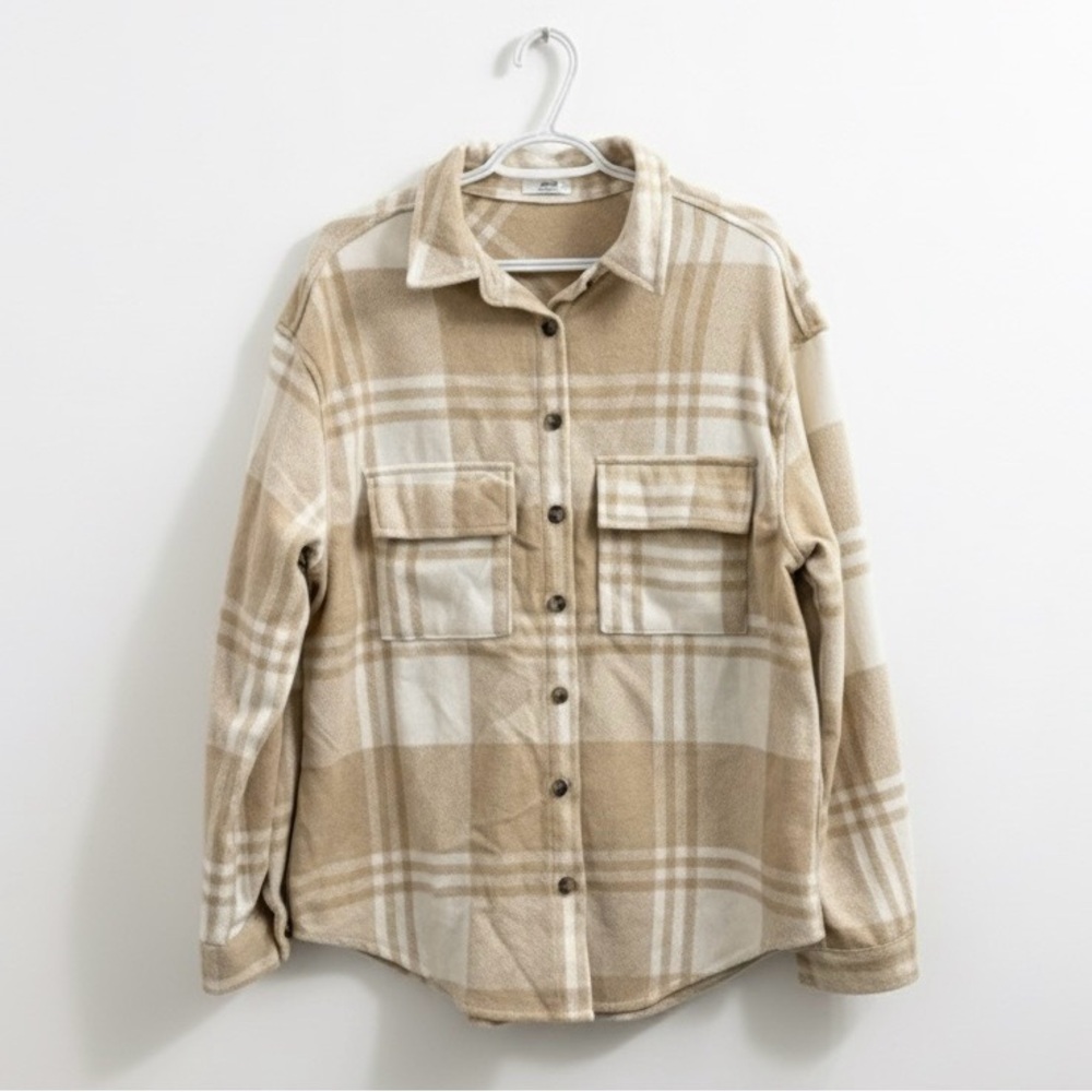 🆕 Ardene | Tan and White Plaid Checkered Flannel Shacket Jacket Chest Pockets - Picture 3 of 9